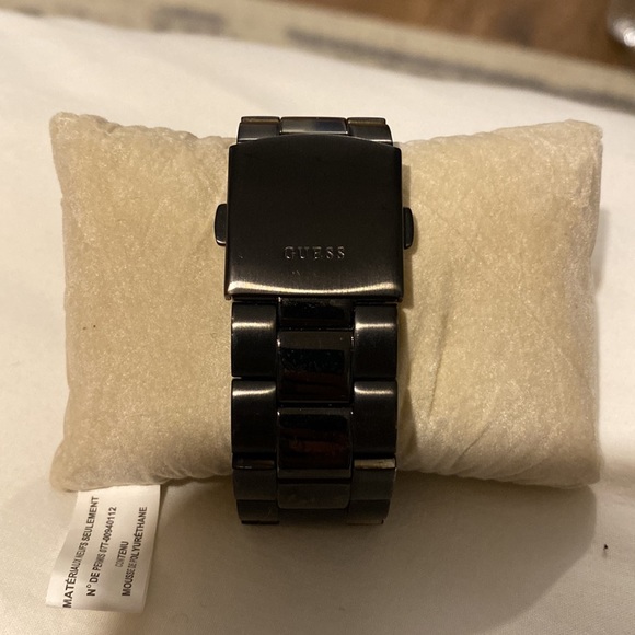 Guess Watch - Picture 2 of 2